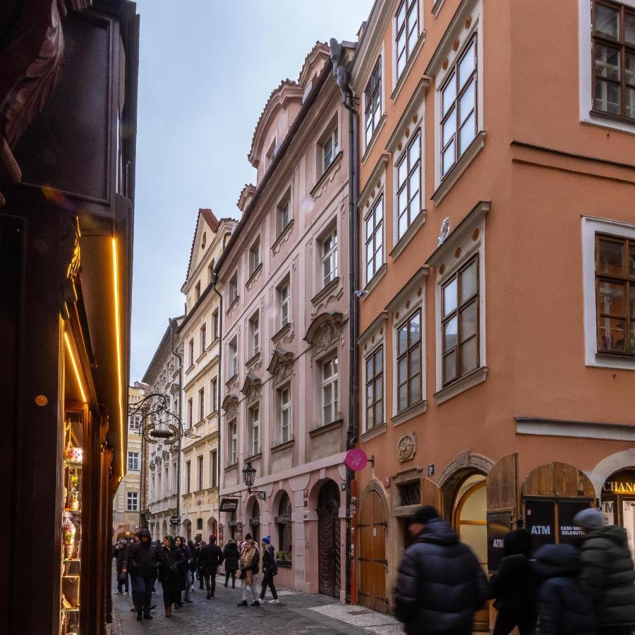 Apartman Carolinum Leilighet Praha Eksteriør bilde